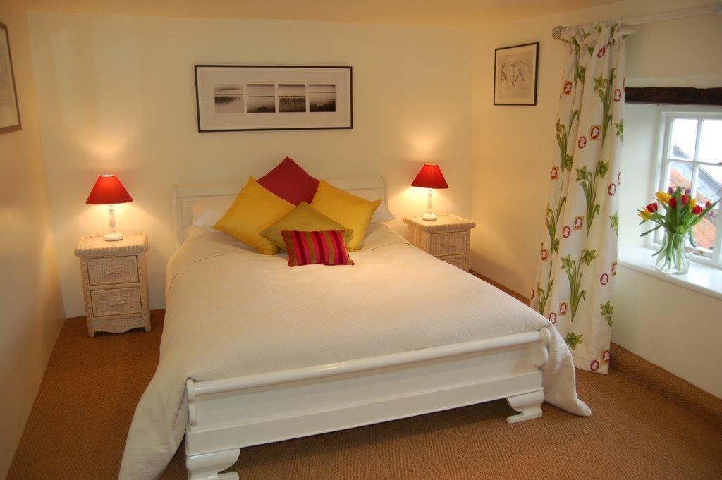The Hood Arms Hotel Kilve Room photo